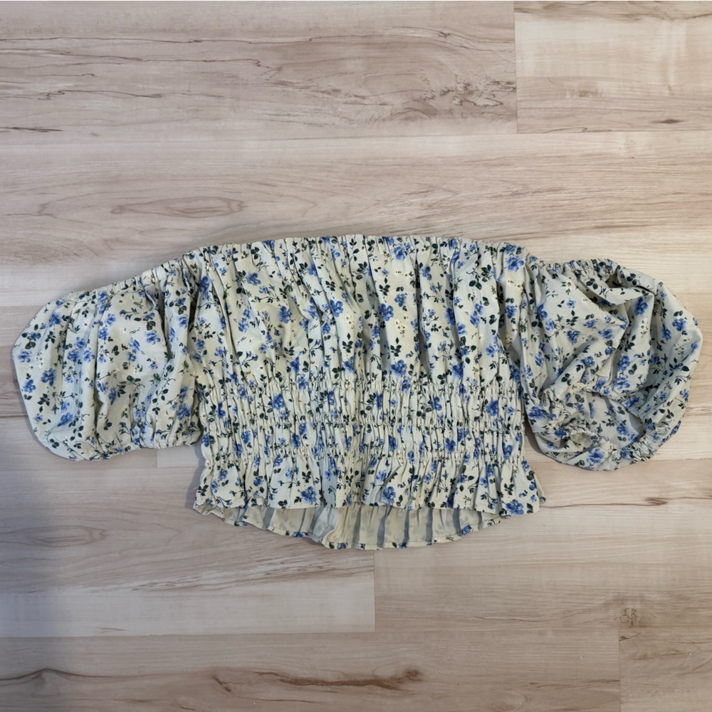 Abercrombie & Fitch Floral Off The Shoulder Puff Sleeve Top